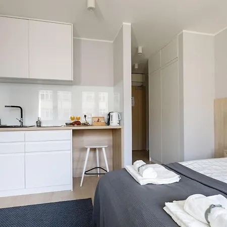 Апартаменты - Cozy - Stare - K17 *